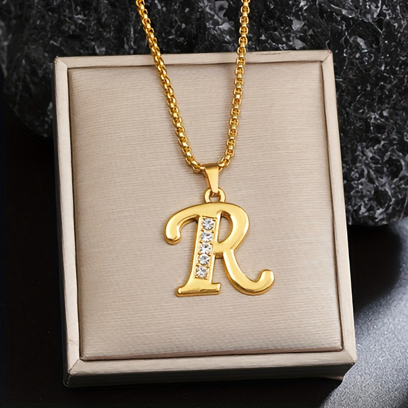 Crystal Accent Initial Necklace ｜ イニシャルネックレス・ゴールド