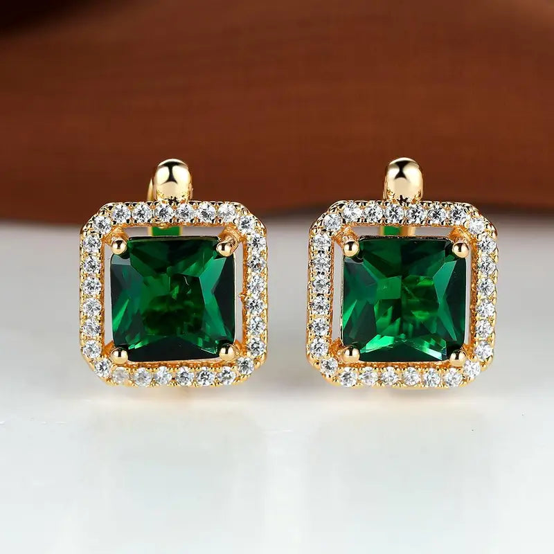 Golden Green Square Zirconia Earrings ｜ ピアス・ゴールド