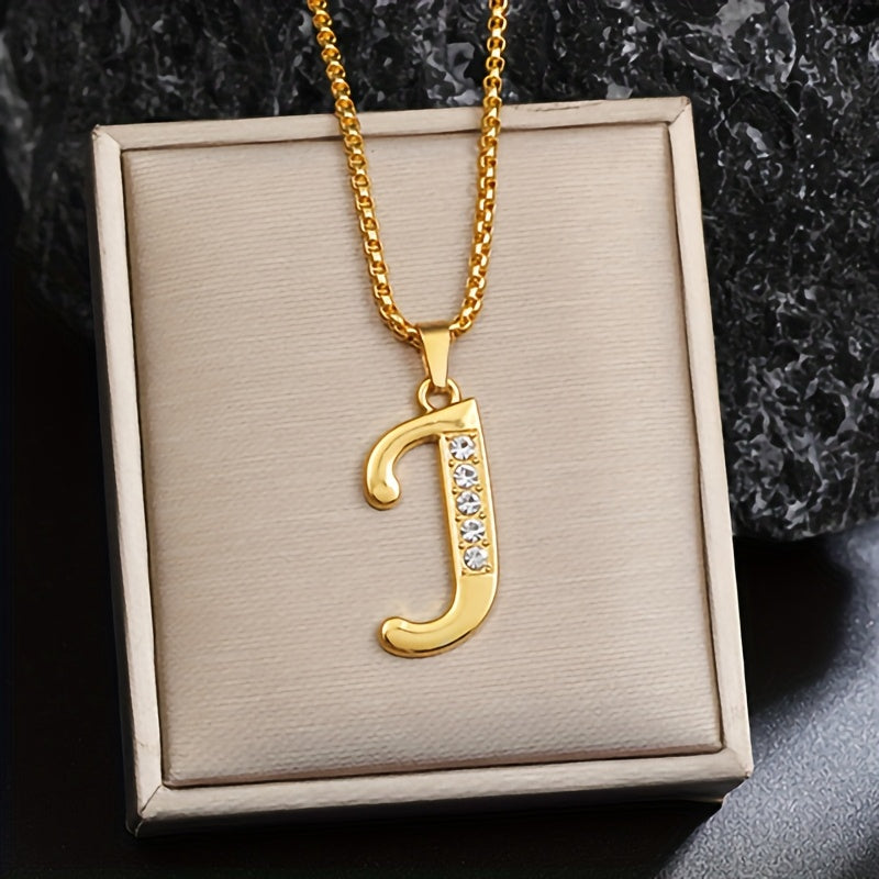 Crystal Accent Initial Necklace ｜ イニシャルネックレス・ゴールド