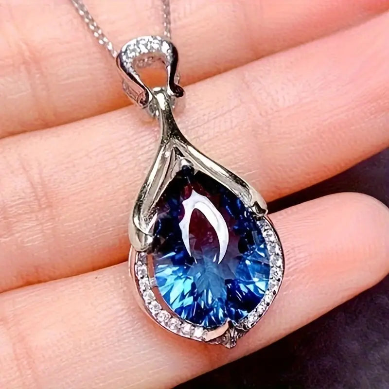 Alindra Feymorra Necklace ｜ ネックレス・ホワイトゴールド