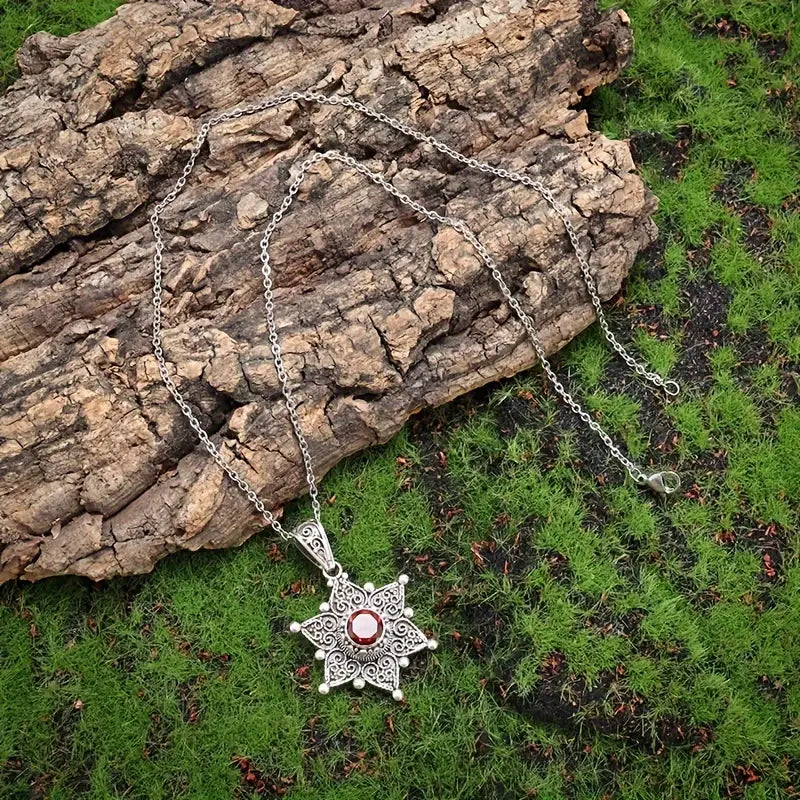 Jessindra Carmalyth Necklace ｜ ネックレス・ホワイトゴールド
