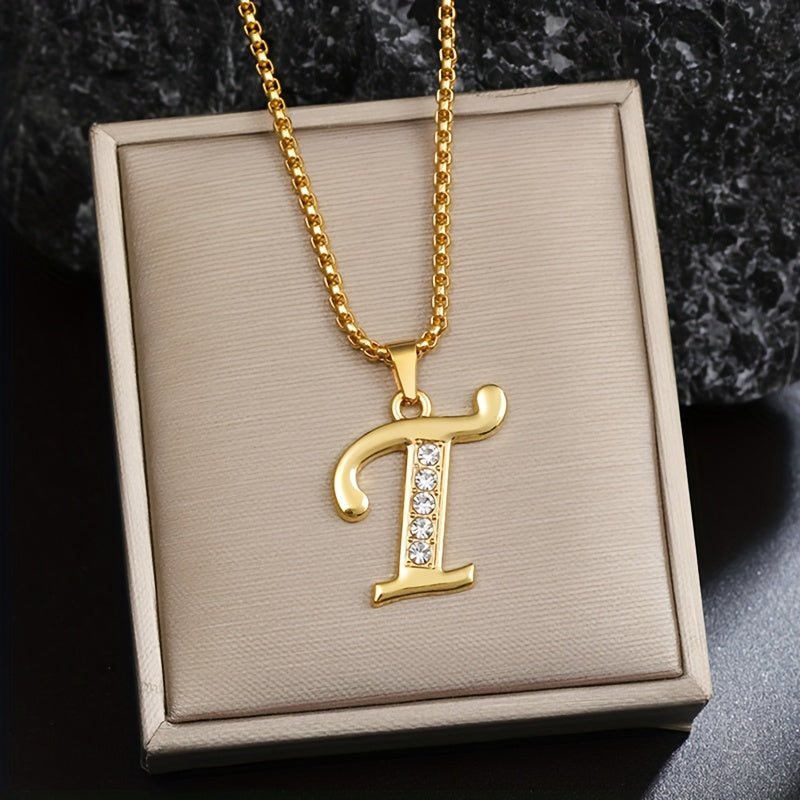 Crystal Accent Initial Necklace ｜ イニシャルネックレス・ゴールド