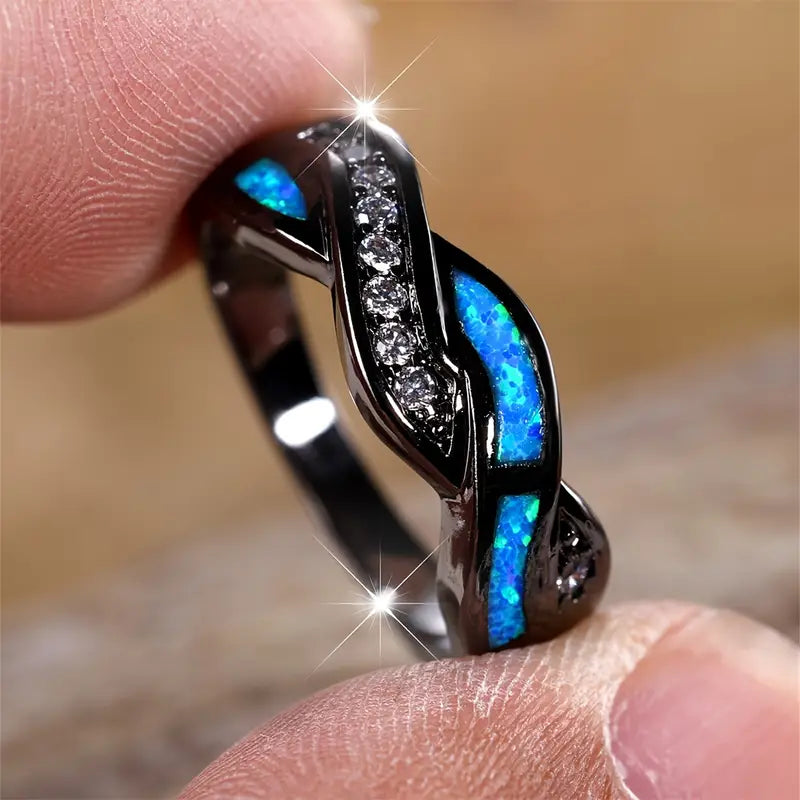 Thessia Lunebray Ring ｜ リング・ホワイトゴールド