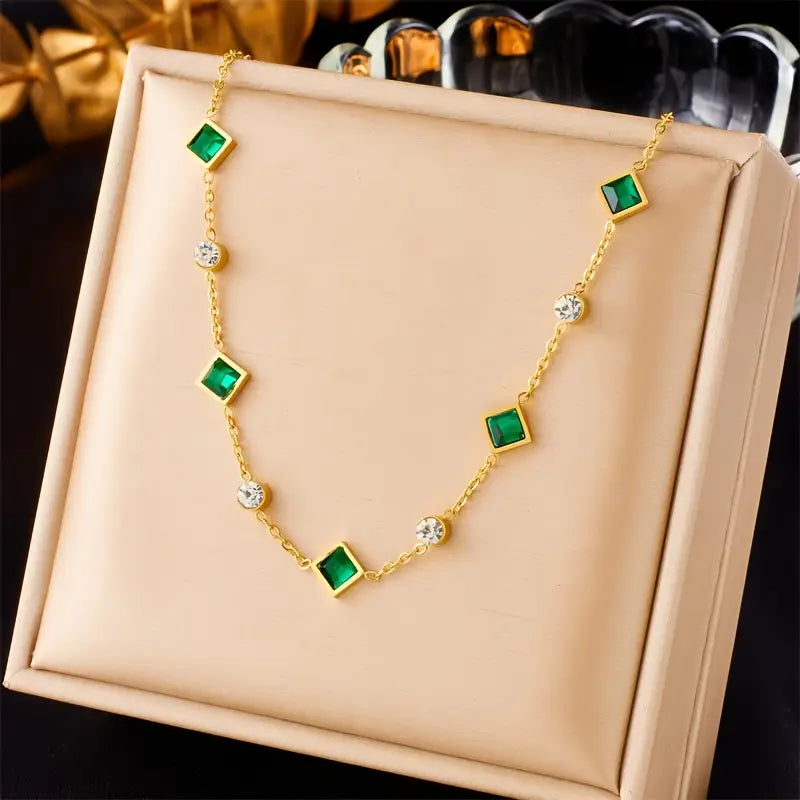 Amelisse Glenwyn Necklace ｜ ネックレス・ゴールド