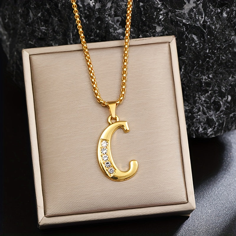 Crystal Accent Initial Necklace ｜ イニシャルネックレス・ゴールド