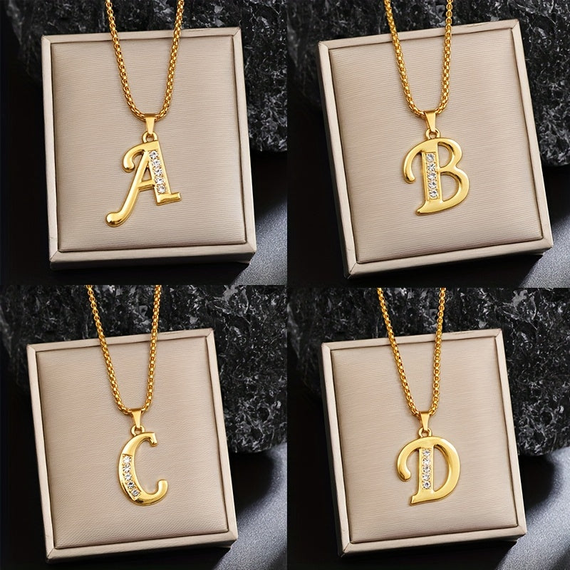 Crystal Accent Initial Necklace ｜ イニシャルネックレス・ゴールド