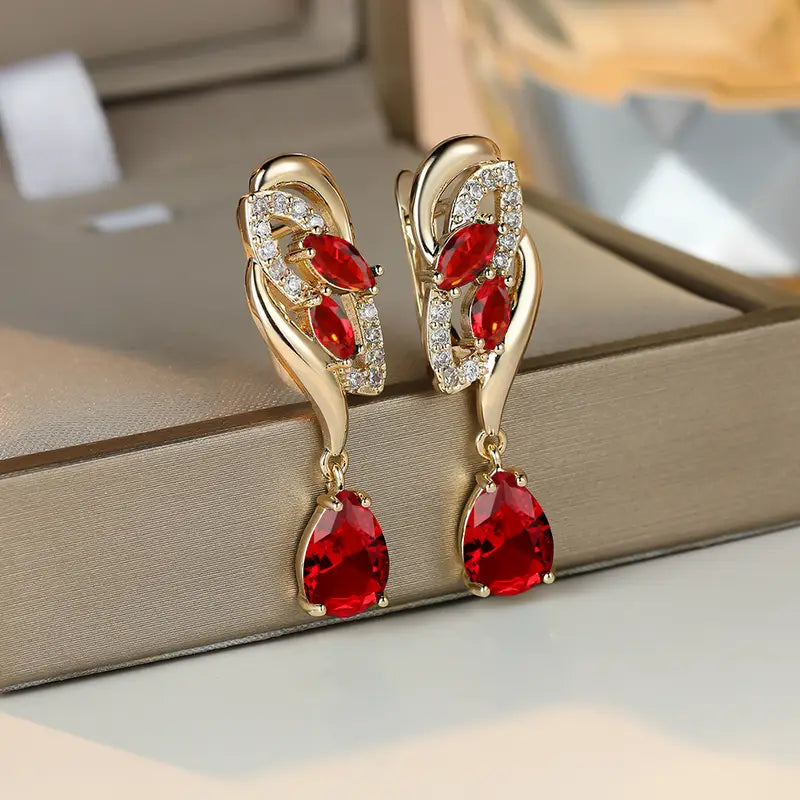 Saphara Cindorelle Earrings ｜ ピアス・ゴールド