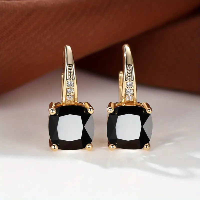 Mystic Sapphire Stone Hoop Earrings ｜ フープピアス・ゴールド