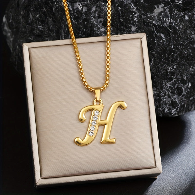 Crystal Accent Initial Necklace ｜ イニシャルネックレス・ゴールド
