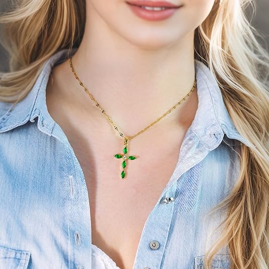 Emerald Cross Necklace ｜ クロスネックレス・ゴールド