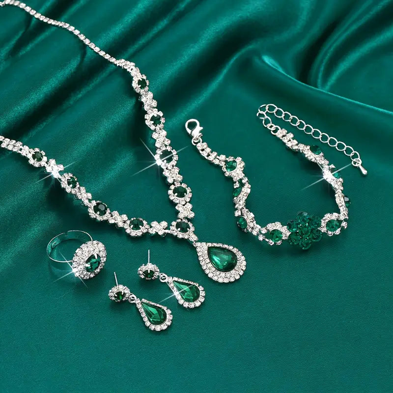 Adriana Lysandre Jewelry Set ｜ ジュエリーセット・ホワイトゴールド