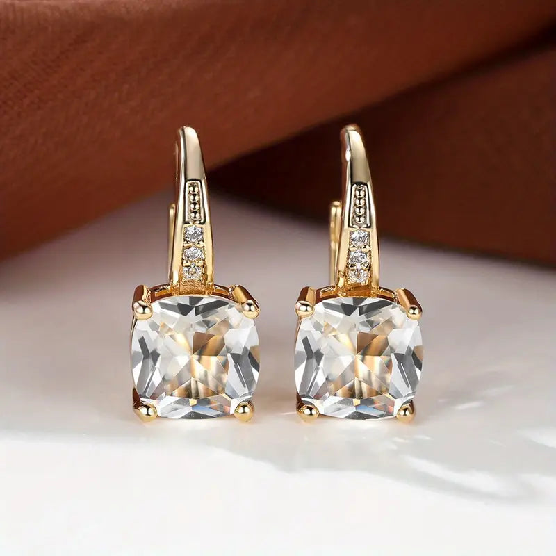 Mystic Sapphire Stone Hoop Earrings ｜ フープピアス・ゴールド