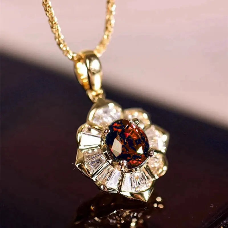 Kavella Solcrimson Necklace ｜ ネックレス・ゴールド