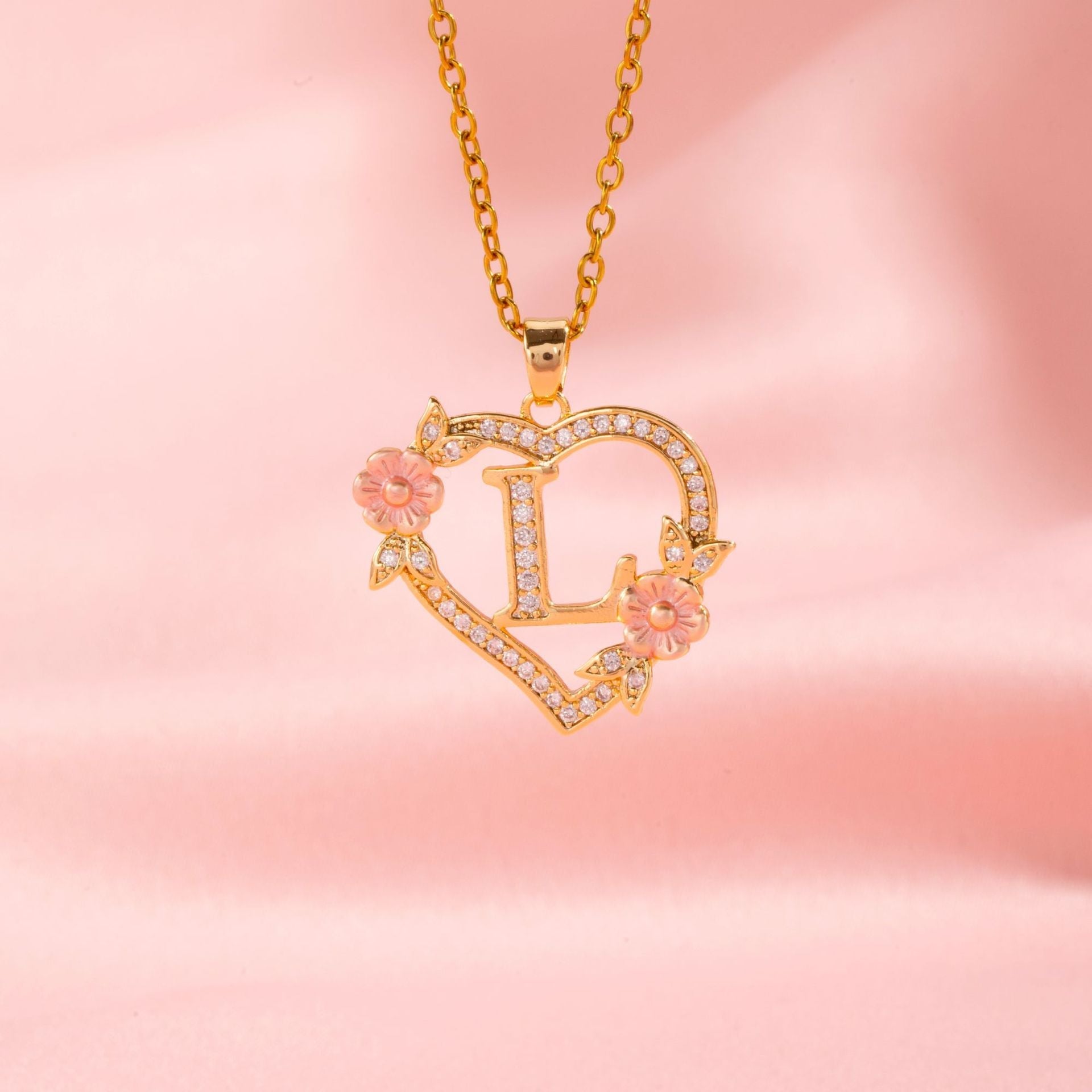 Floral Charm Initial Necklace ｜ イニシャルネックレス・ゴールド