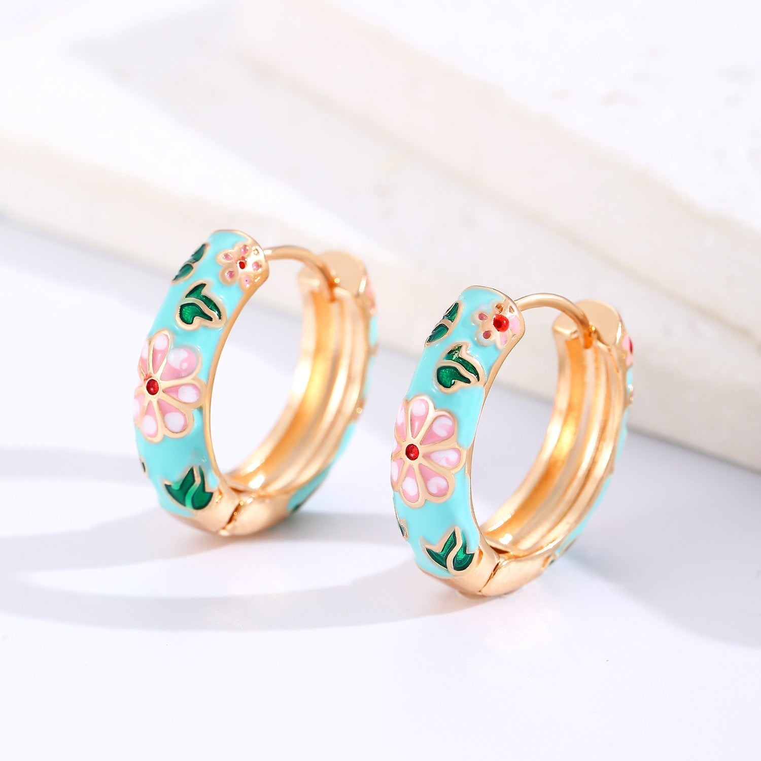 Colorful Floral Hoop Earrings ｜ フープピアス・ゴールド