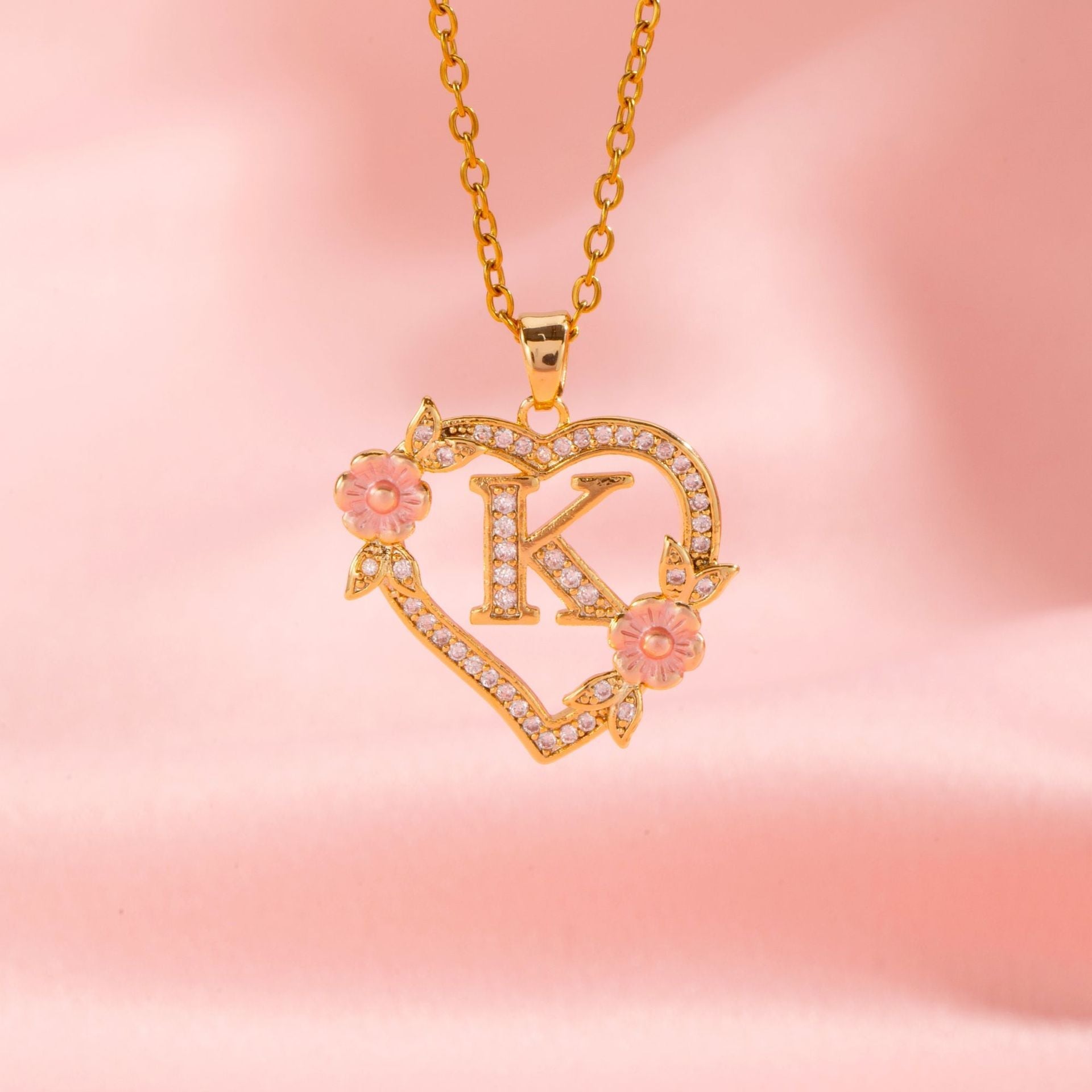 Floral Charm Initial Necklace ｜ イニシャルネックレス・ゴールド