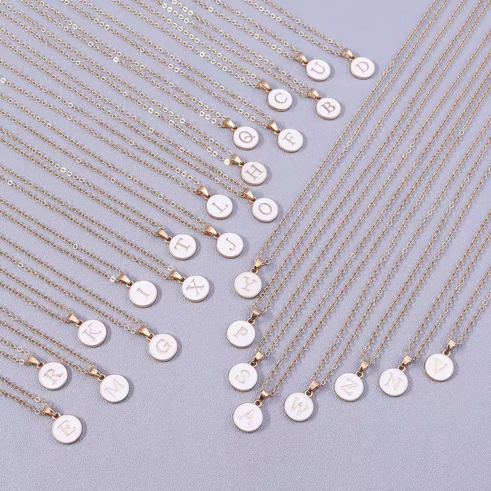 Monette Initial Necklace ｜ イニシャルネックレス・ゴールド