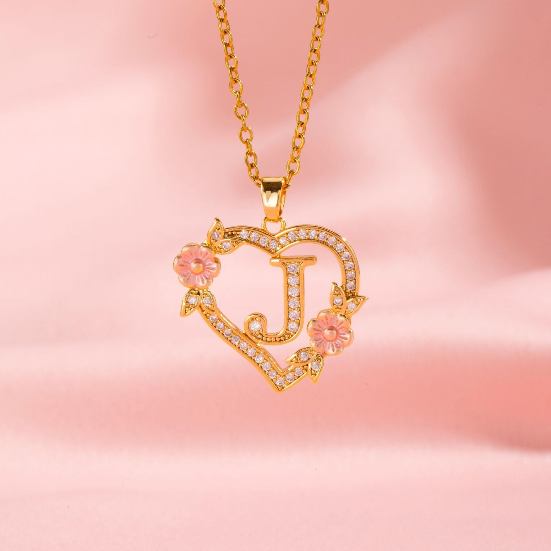 Floral Charm Initial Necklace ｜ イニシャルネックレス・ゴールド