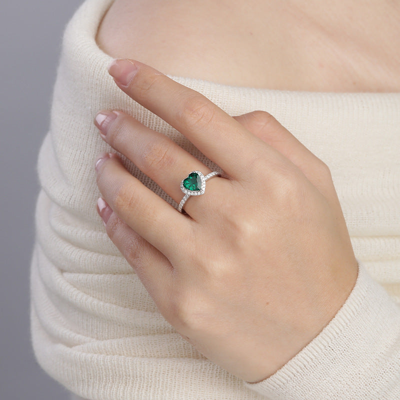 Delara Virenza Ring ｜ リング・ホワイトゴールド