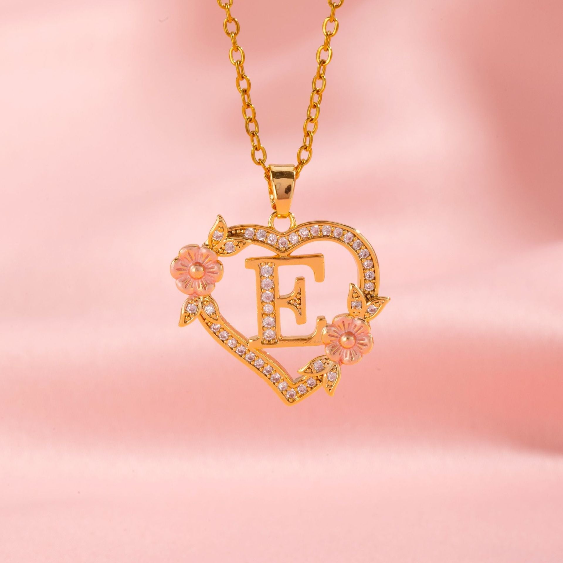 Floral Charm Initial Necklace ｜ イニシャルネックレス・ゴールド