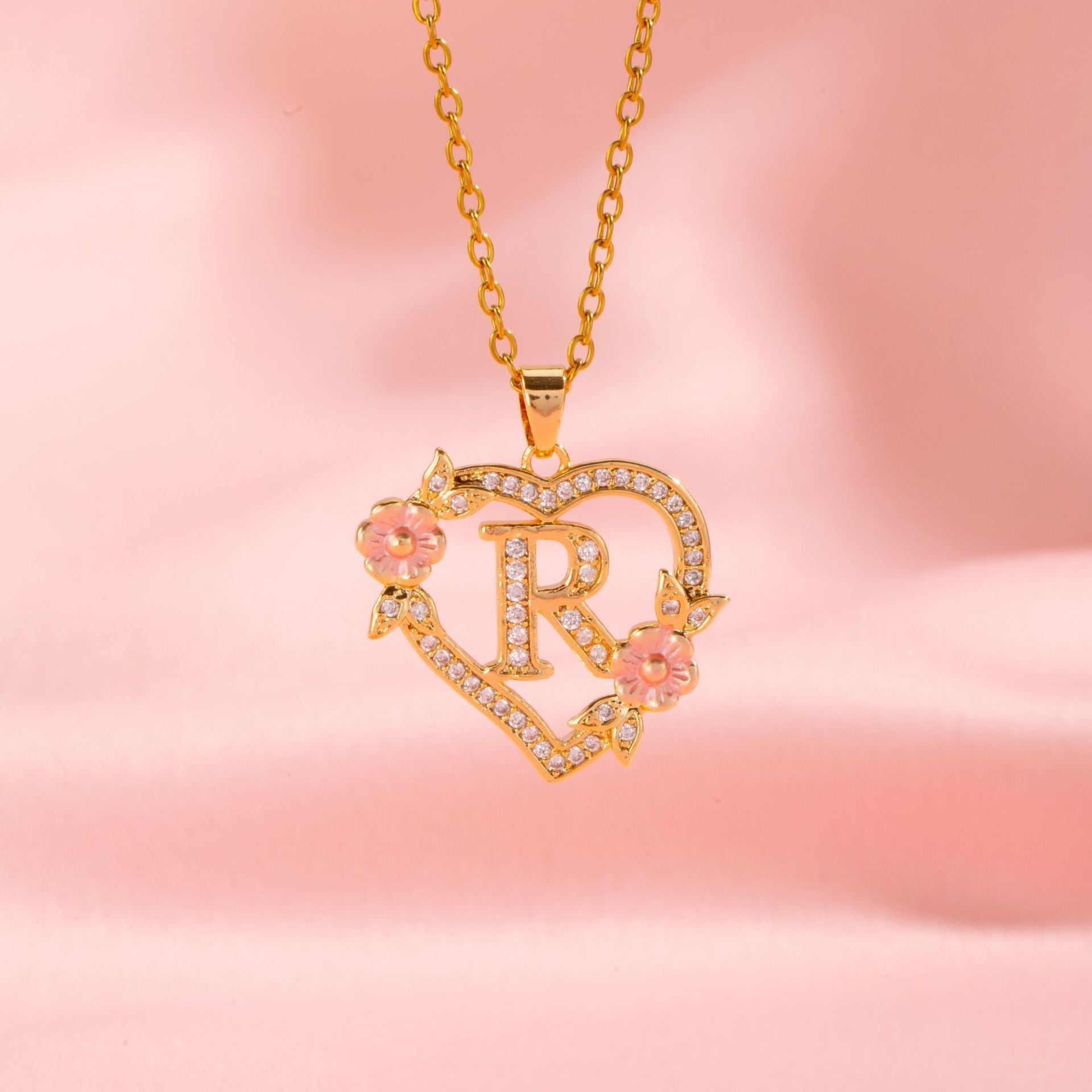 Floral Charm Initial Necklace ｜ イニシャルネックレス・ゴールド