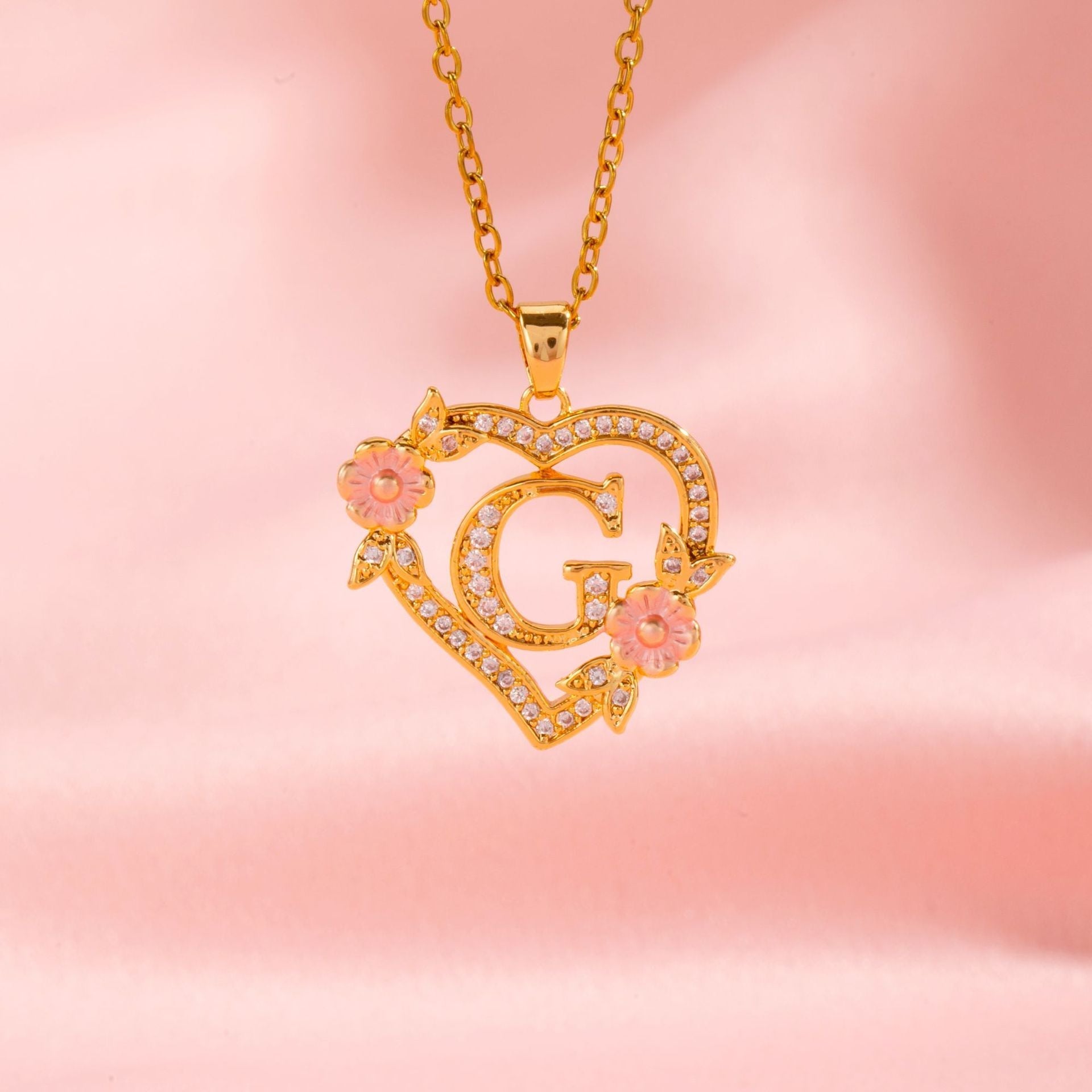 Floral Charm Initial Necklace ｜ イニシャルネックレス・ゴールド
