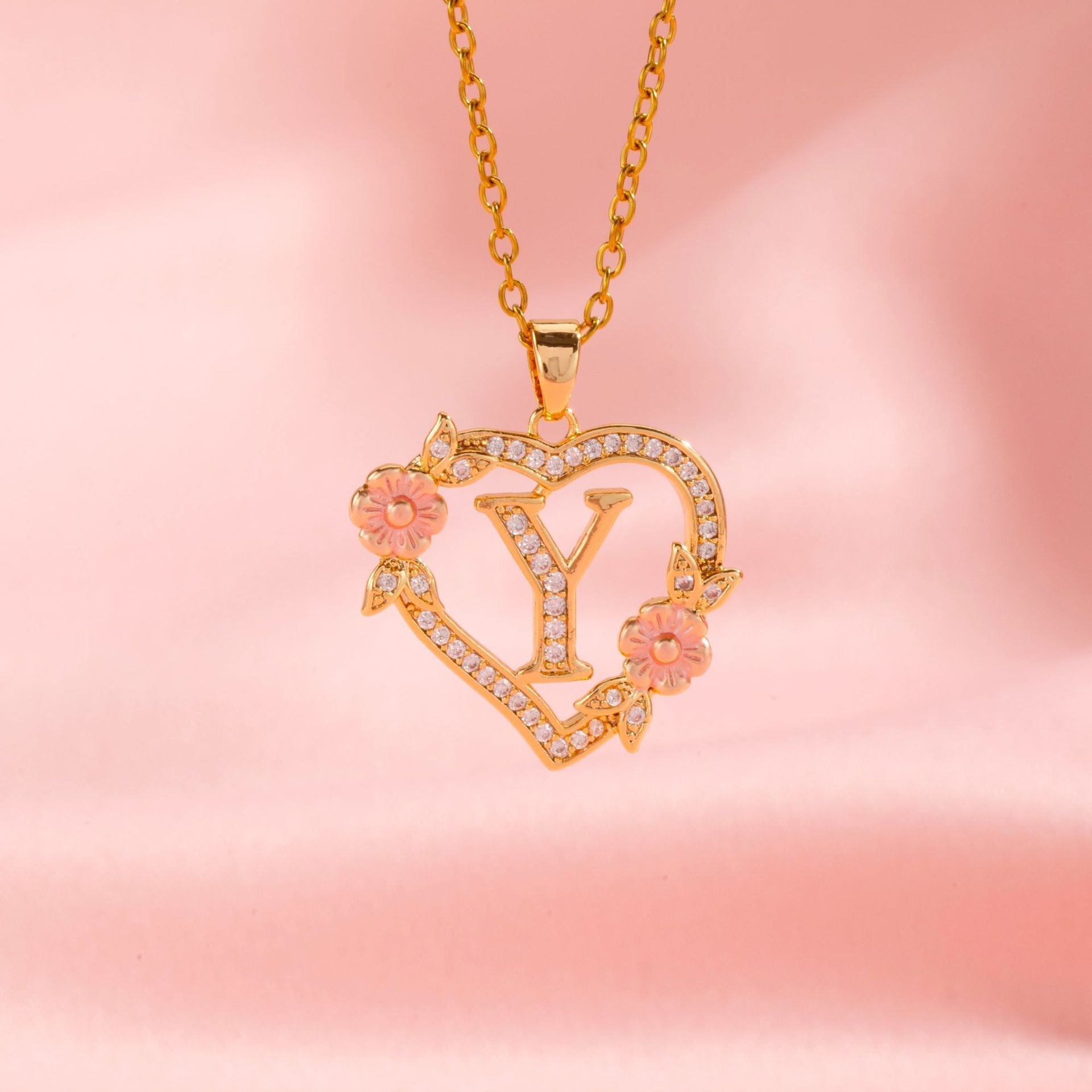 Floral Charm Initial Necklace ｜ イニシャルネックレス・ゴールド