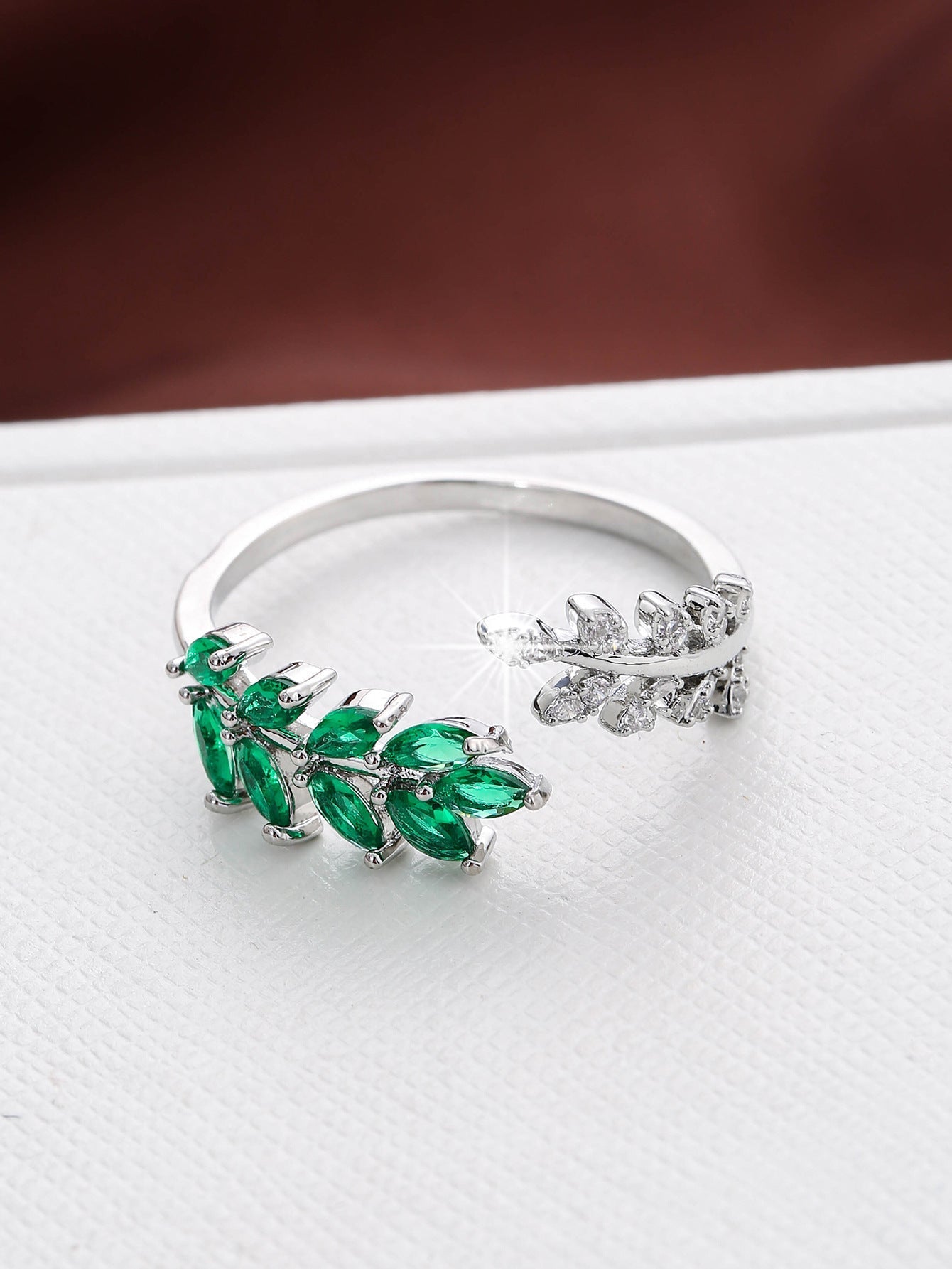 Vivara Lyselle Ring ｜ リング・ホワイトゴールド