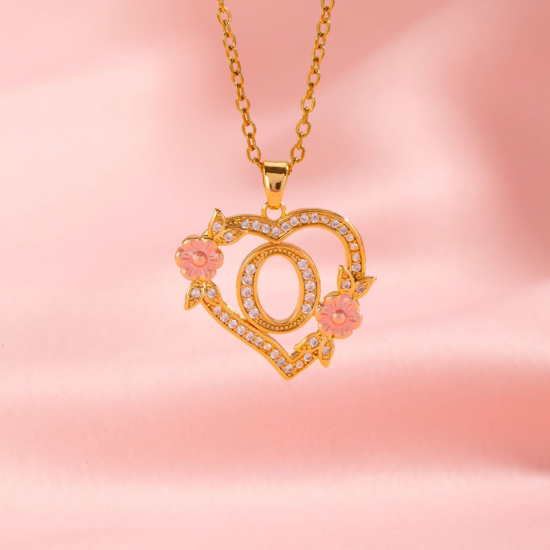 Floral Charm Initial Necklace ｜ イニシャルネックレス・ゴールド