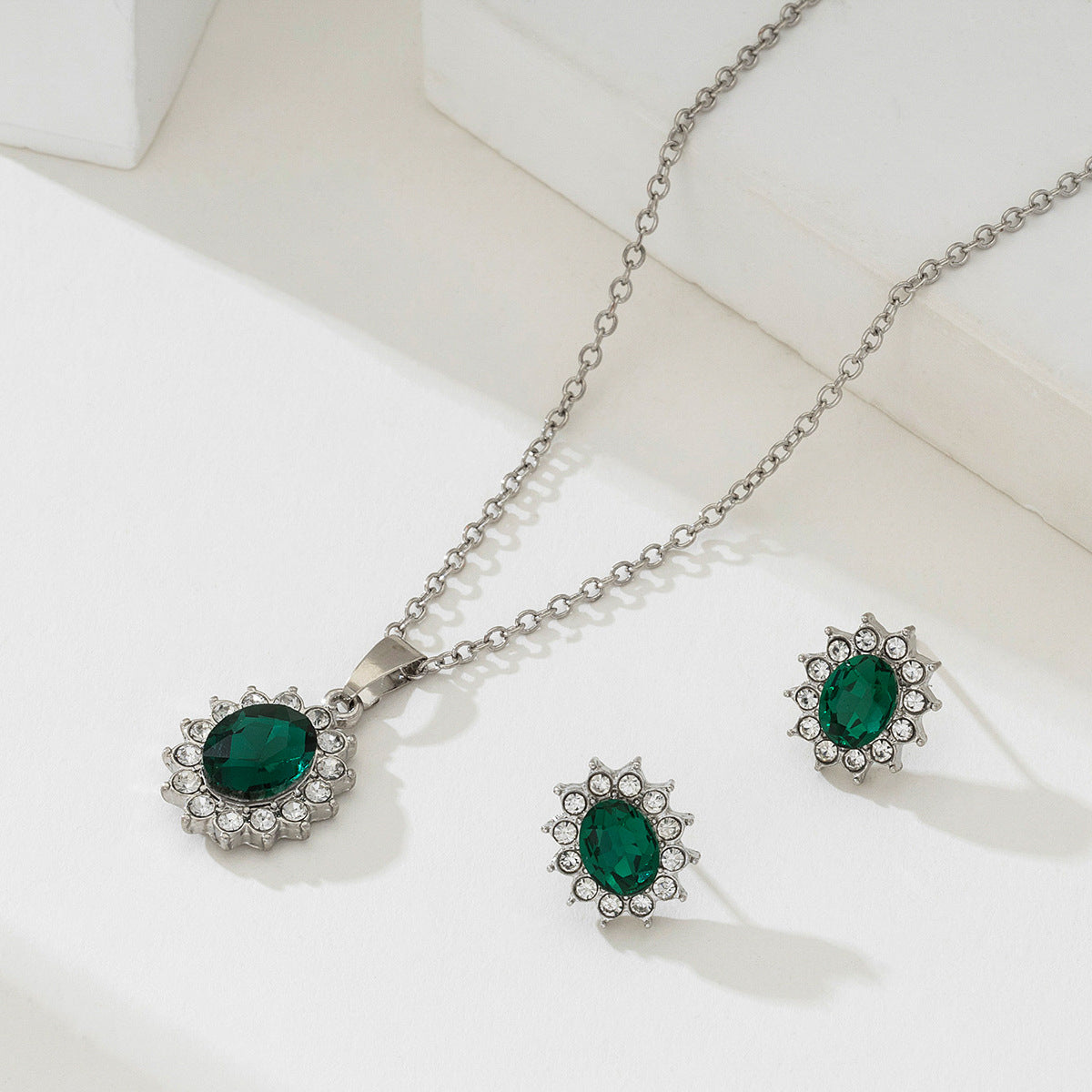 Katya Smeryn Jewelry Set ｜ ジュエリーセット・ホワイトゴールド