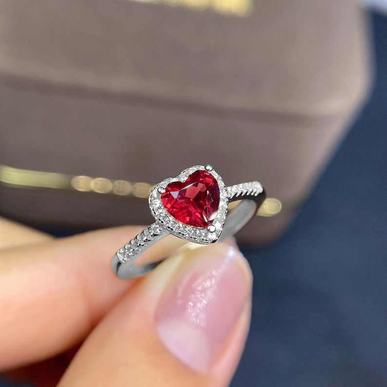 Delara Carmessia Ring ｜ リング・ホワイトゴールド