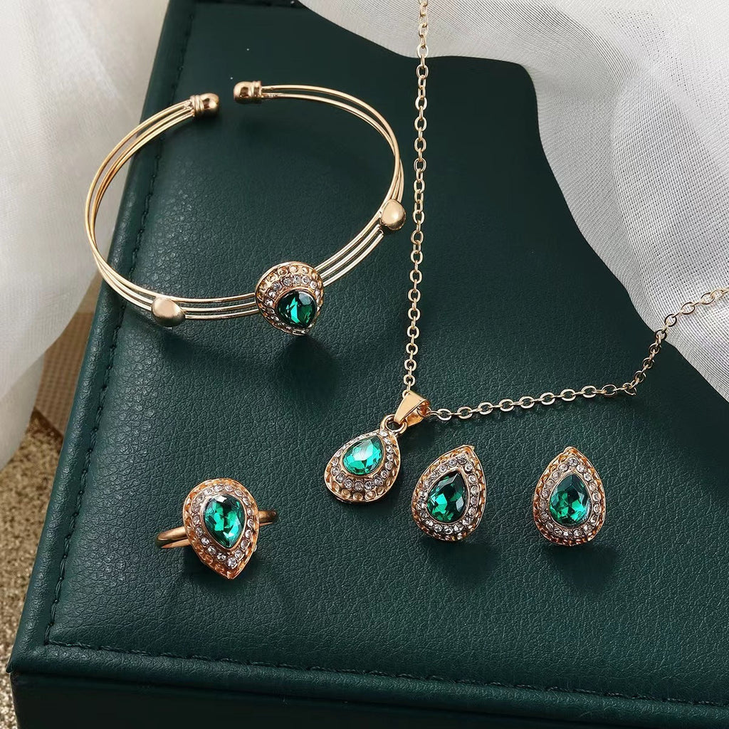 Noémie Glastra Jewelry Set ｜ ジュエリーセット・ゴールド