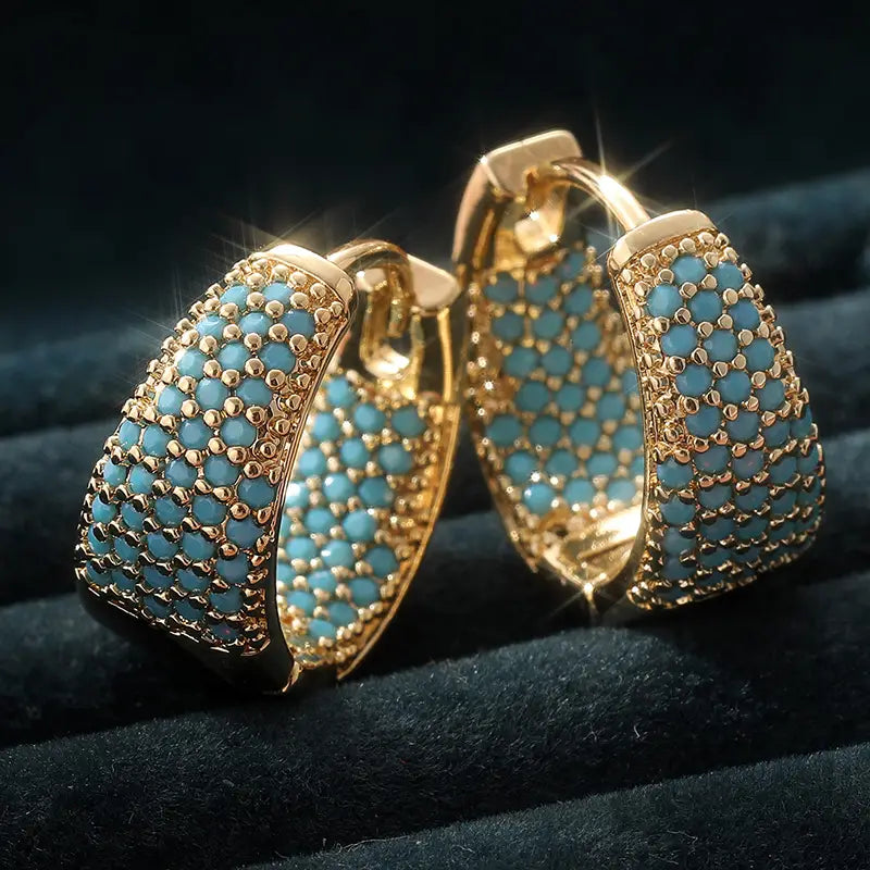 Golden-Tone Turquoise Beaded Hoop Earrings ｜ フープピアス・ゴールド