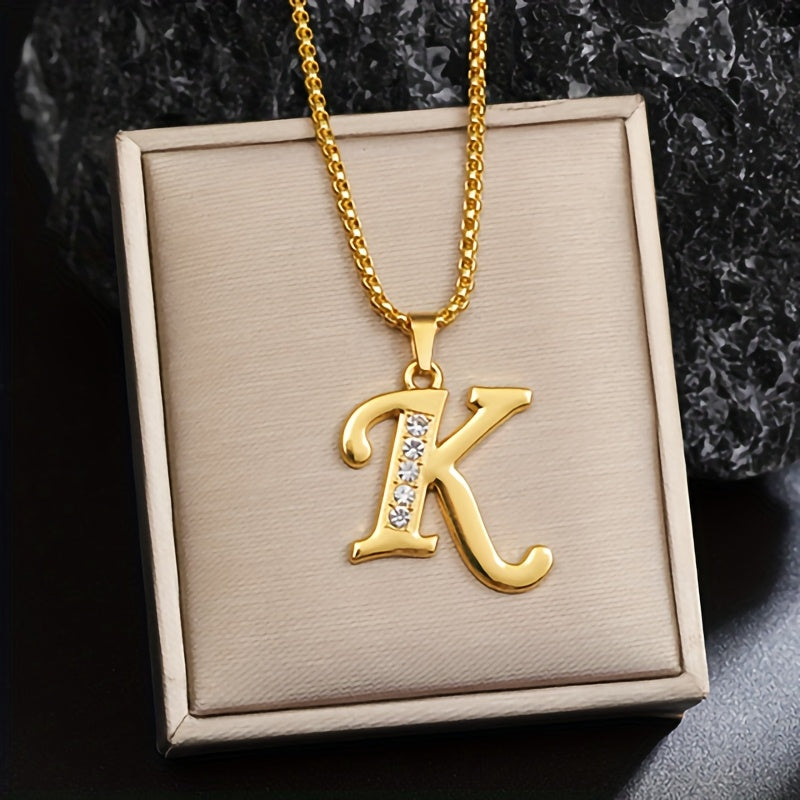 Crystal Accent Initial Necklace ｜ イニシャルネックレス・ゴールド