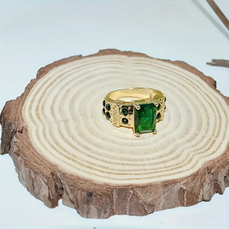 Averine Virdara Ring ｜ リング・ゴールド
