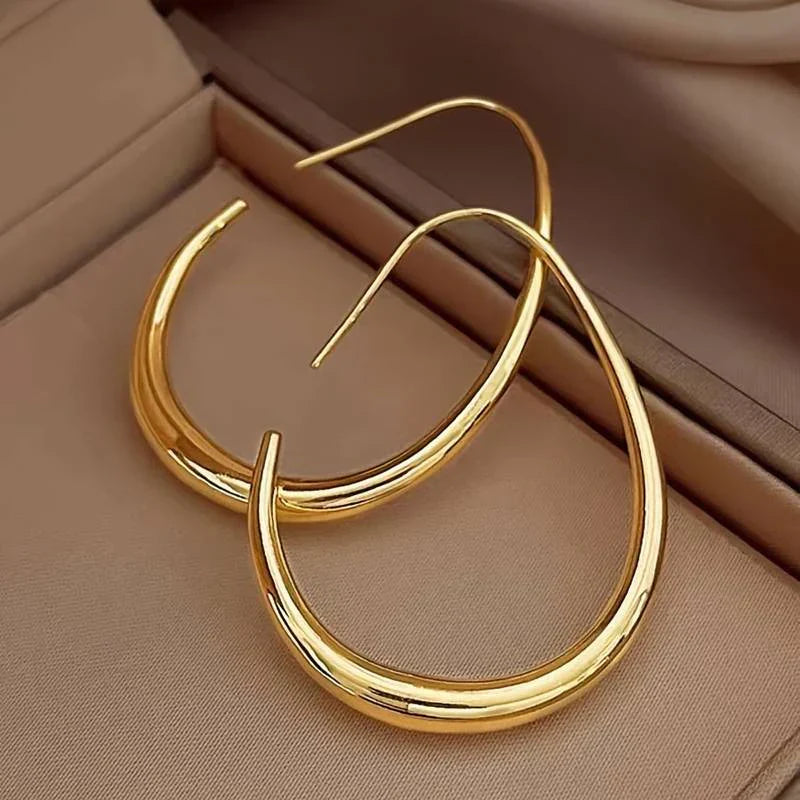 Antique Gold Hoop Earrings ｜ フープピアス・ゴールド